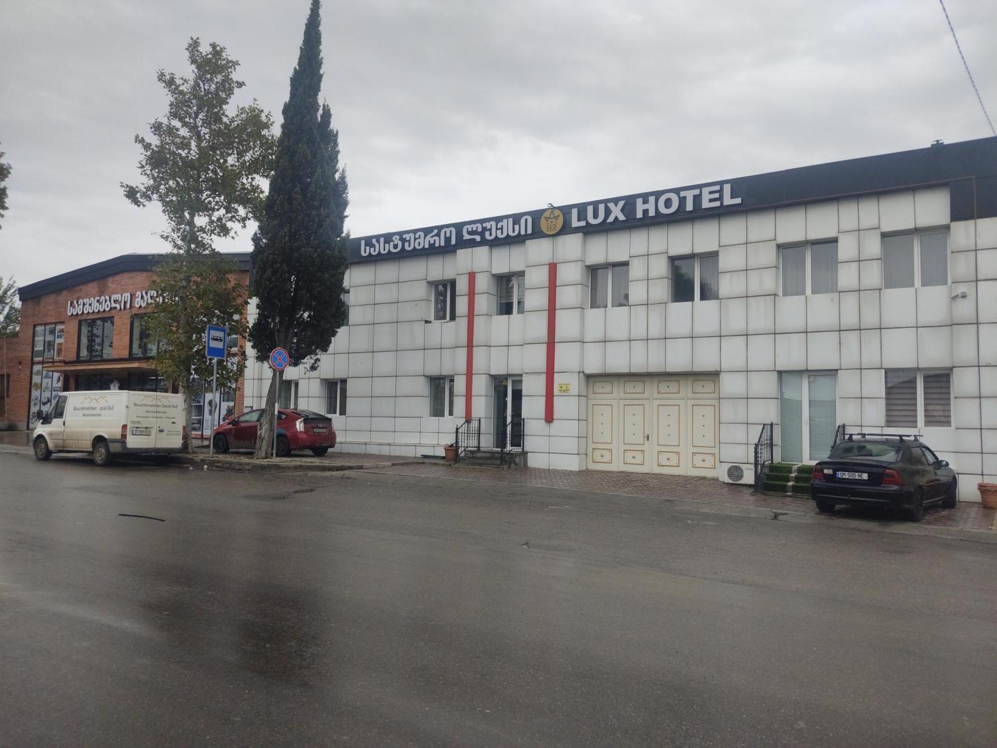 Hotel Lux Tbilisi Exterior photo